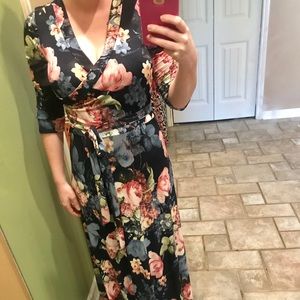 Floral maxi dress// pink Lilly